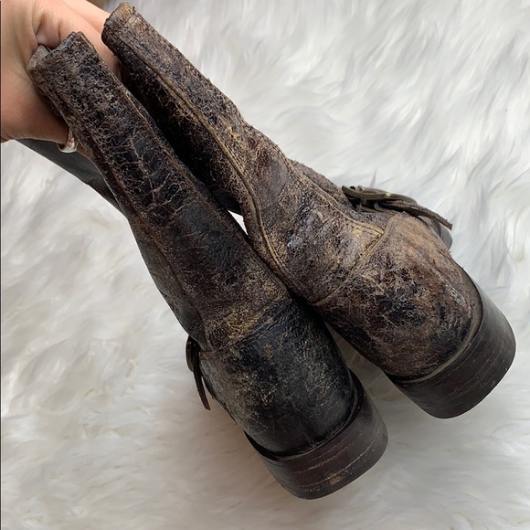 Frye Veronica distressed slouchy short boots - Picture 4 of 8